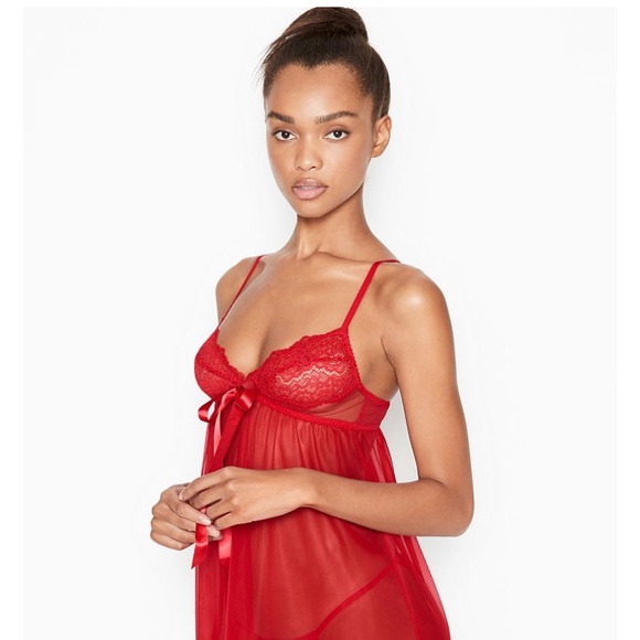 Victoria Secret - Picture 5 of 6